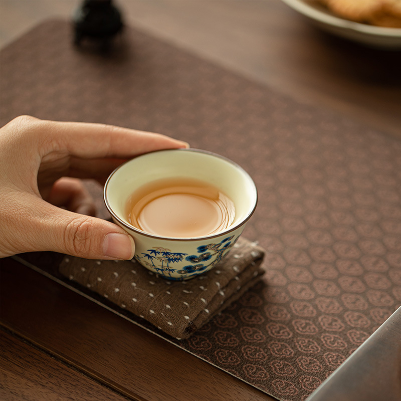 Xícara de Chá Jingdezhen Pinta - Office Technician avaliação e preço